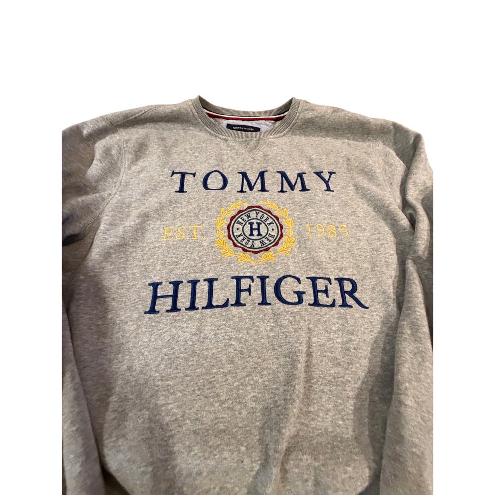 Tommy Hilfiger Womens Large Crewneck Sweatshirt Gray Embroidered Logo Spell Out